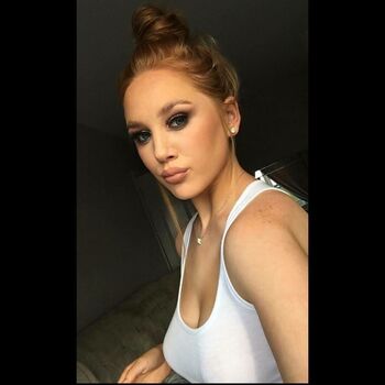 Full leaked Chloe turner private photo