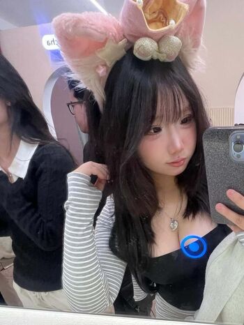 Full leaked Chloe private onlyfans photo