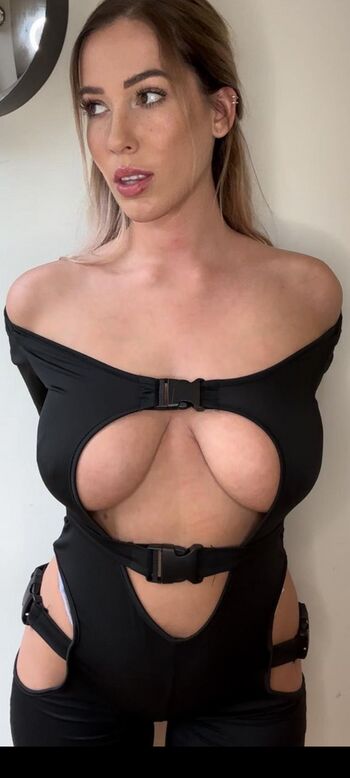 Full leaked Chloebella xo private photo