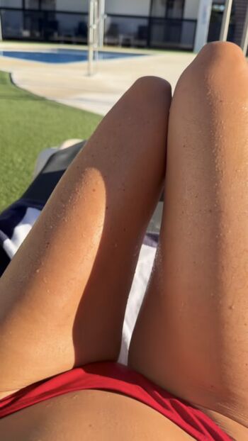Full leaked Chloecaviar private photo
