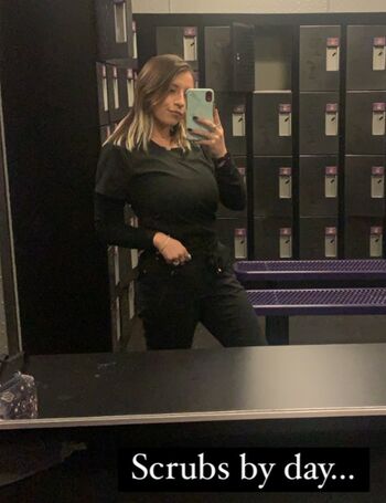 Full leaked Chloeconqueso private photo