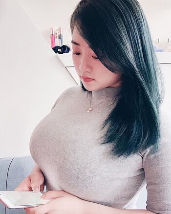 Full leaked Chloefit private onlyfans photo