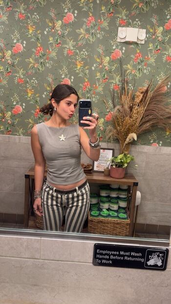 Full leaked Chloeforero private onlyfans photo