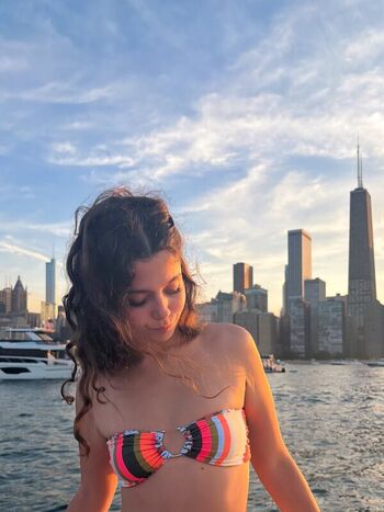 Full leaked Chloeforero private photo