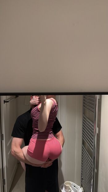 Full leaked Chloerannoch private onlyfans photo