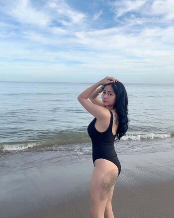 Full leaked Chloey largado private onlyfans photo