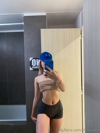 Full leaked Chloezera private photo