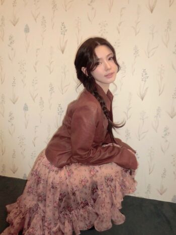 Cho Mi-yeon (Miyeon) - i-dle [(G)I-dle]