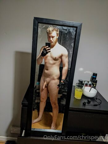 Full leaked Chrispeyton private photo