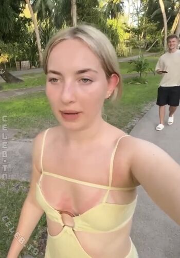 Full leaked Chrissixxe private photo