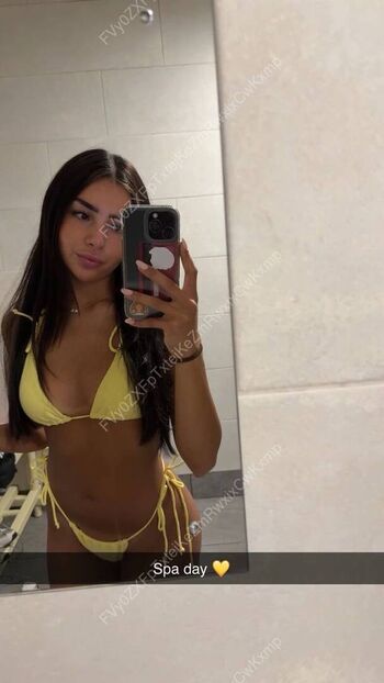 Full leaked Christabellaeee page private onlyfans photo