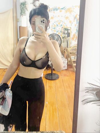 Christie Dewi