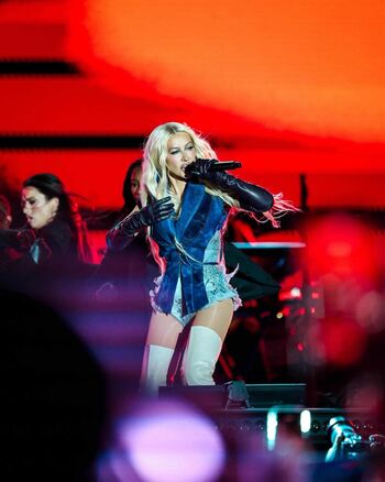 Full leaked Christina aguilera  page private onlyfans photo