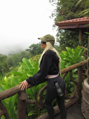 Full leaked Christina aguilera  page private onlyfans photo