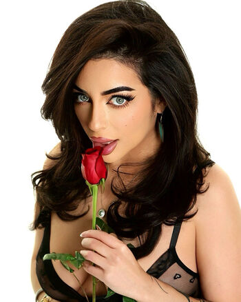 Full leaked Christina enaa private photo
