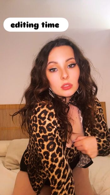 Full leaked Christina green private onlyfans photo