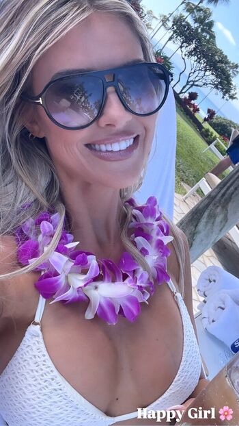 Full leaked Christina hall private onlyfans photo