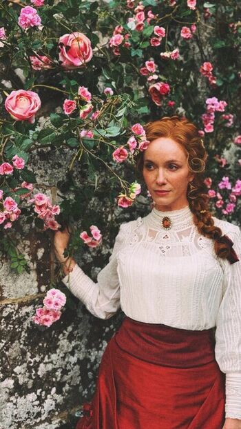 Full leaked Christina hendricks private photo