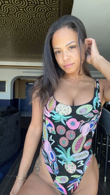 Full leaked Christina milian private photo
