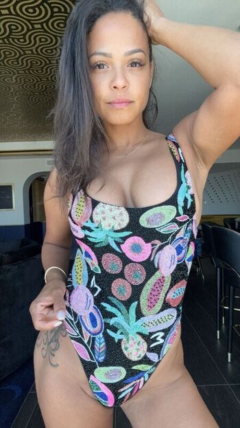 Full leaked Christina milian private photo