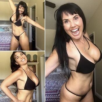 Full leaked Christina trainer page private photo