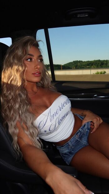 Full leaked Christinaathenaa private photo