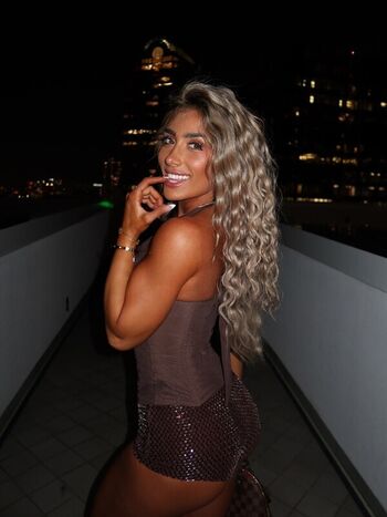 Full leaked Christinaathenaa private photo
