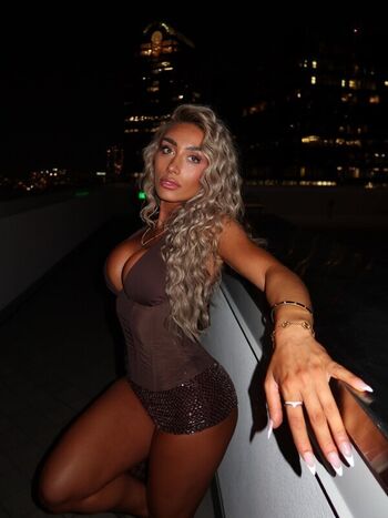 Full leaked Christinaathenaa private photo