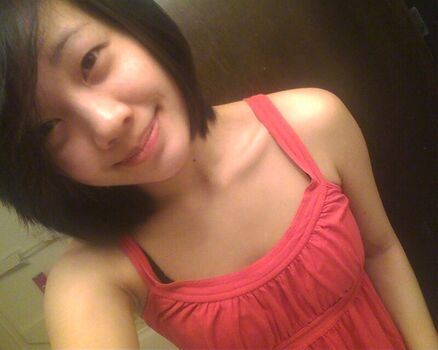 Full leaked Chua bomi lee private photo