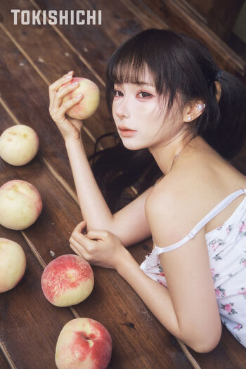 Full leaked Chunmomo page private photo