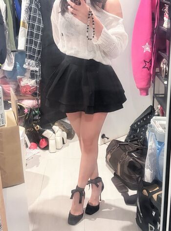 Full leaked Chuun ie page private onlyfans photo