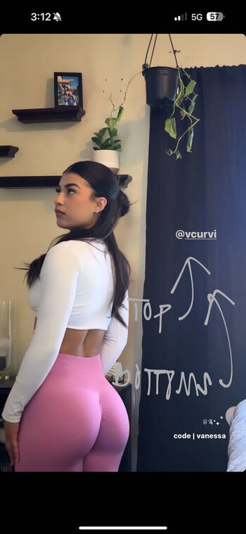 Full leaked Chvzvanessa private onlyfans photo