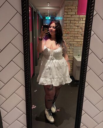 Full leaked Chx rliex private onlyfans photo