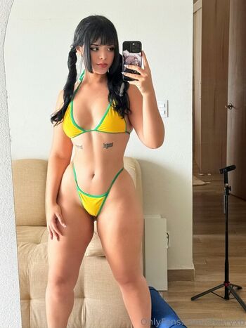 Full leaked Chxrryxblossom  page private onlyfans photo