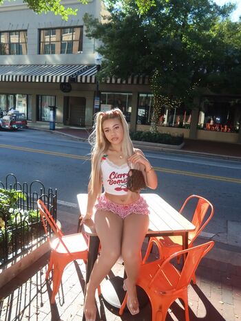 Full leaked Cierra rw private onlyfans photo