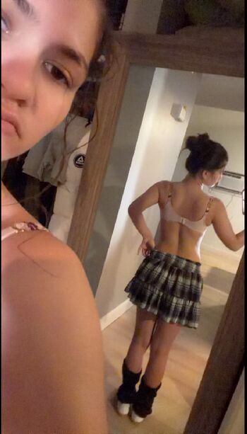 Full leaked Ciggybae page private photo