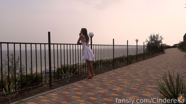 Full leaked Cinderella girl  page private onlyfans photo