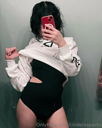 Full leaked Cinderxsparks page private photo