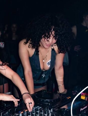 Full leaked Cinnabrit  page private onlyfans photo