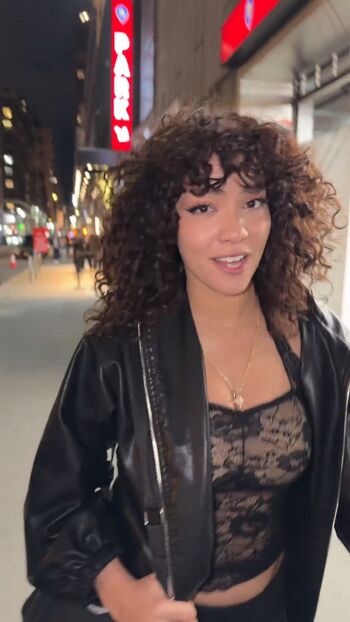 Full leaked Cinnabrit  page private onlyfans photo