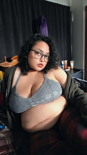 Full leaked Cinnamonbunfox private onlyfans photo