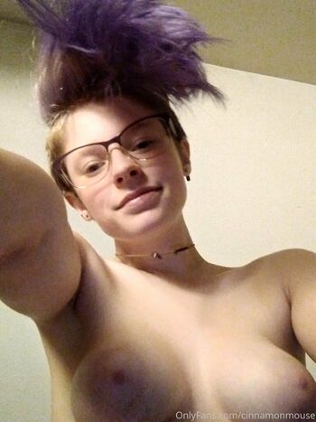 Full leaked Cinnamonmouse page private photo