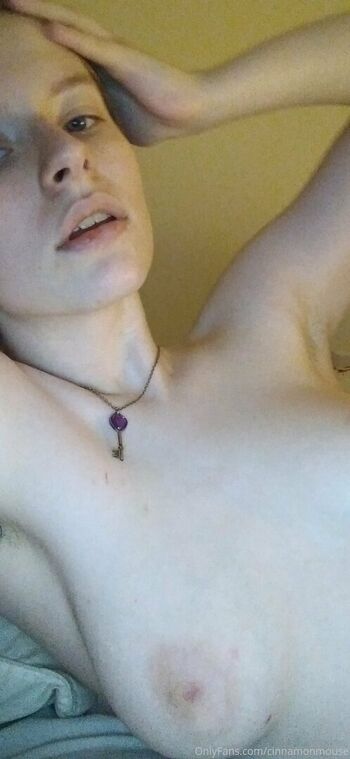 Full leaked Cinnamonmouse page private photo