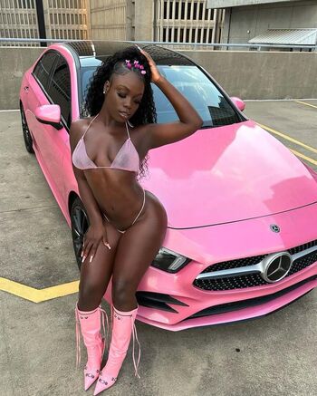 Full leaked Cire traore private photo