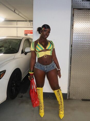 Full leaked Cire traore private photo