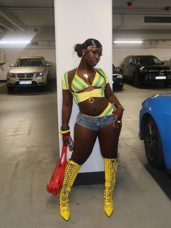 Full leaked Cire traore private photo