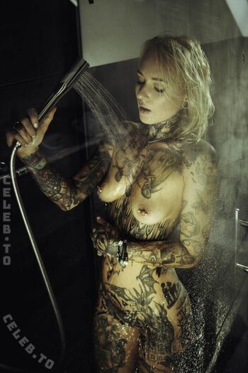 Full leaked Ck lightart page private onlyfans photo