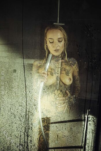 Full leaked Ck lightart page private onlyfans photo