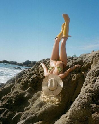 Full leaked Claire rosinkranz private onlyfans photo