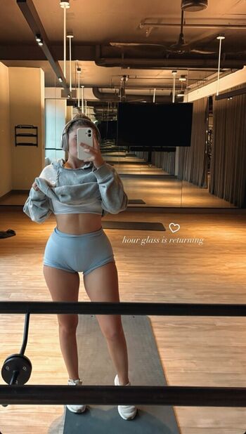 Full leaked Claire schroeder private onlyfans photo